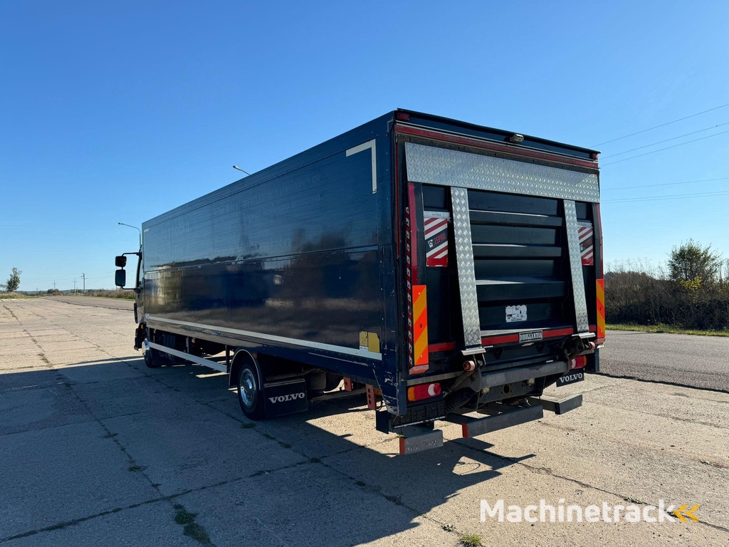 Volvo FL240 LIFTING BOX