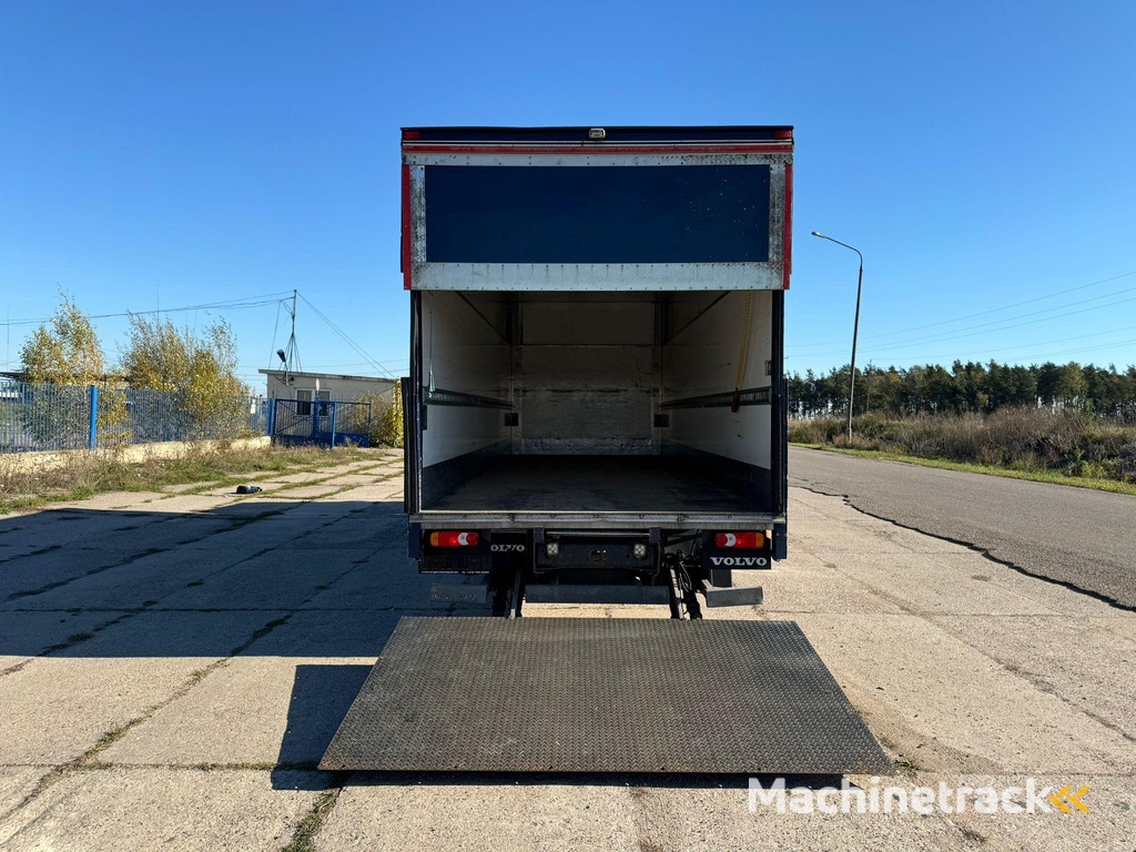 Volvo FL240 LIFTING BOX