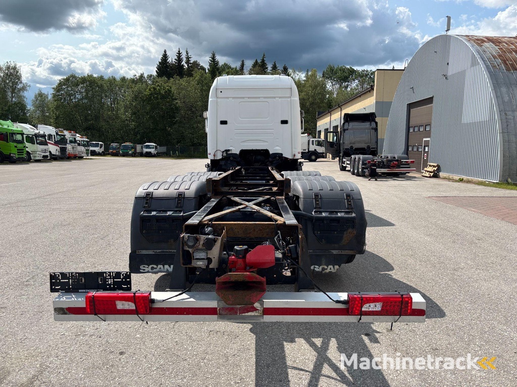 Scania R580 8X2*6 + RETARDER + PTO + ADR