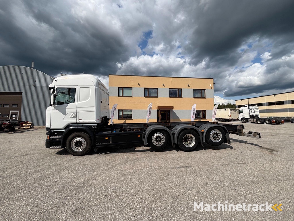 Scania R580 8X2*6 + RETARDER + PTO + ADR