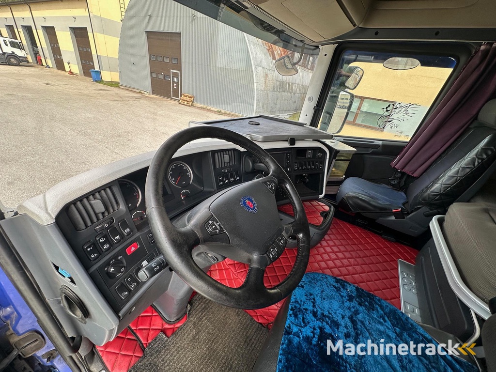 Scania R560 6X2+EURO5+RETARDER