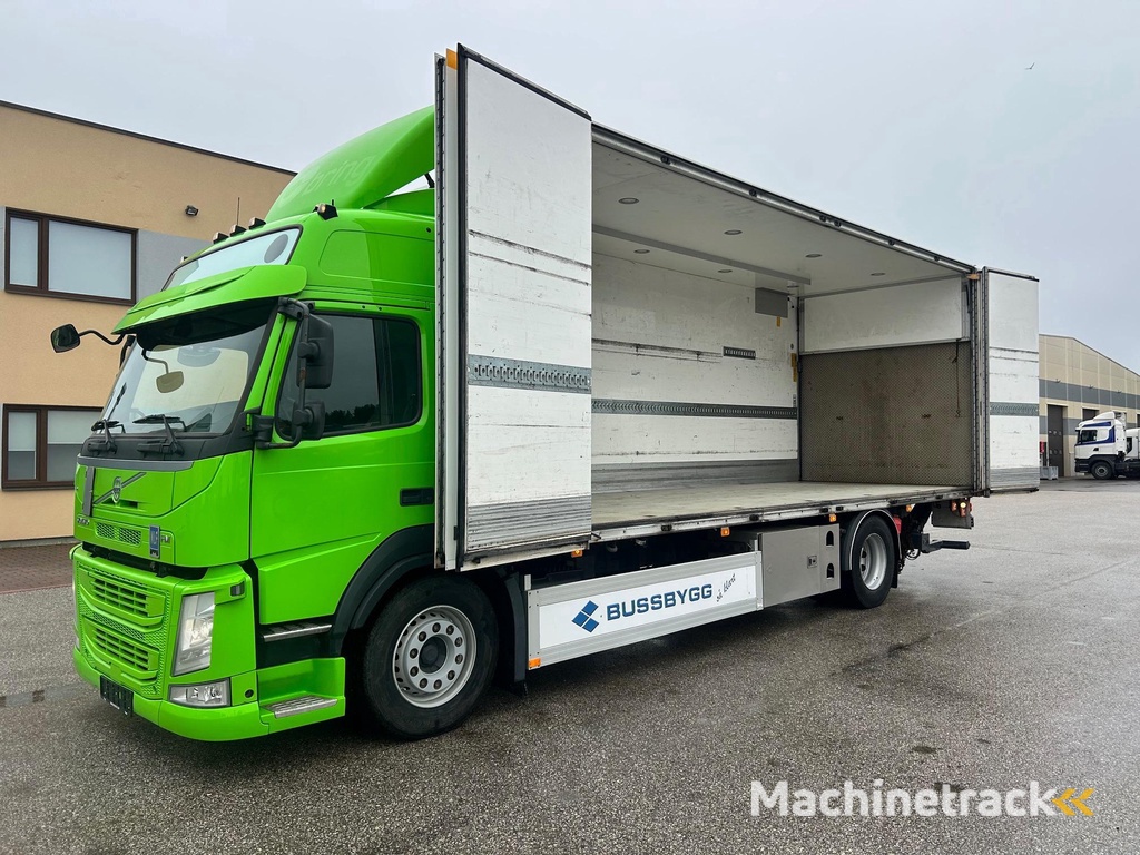 Volvo FM330  4X2 EURO6 + SIDE OPENING