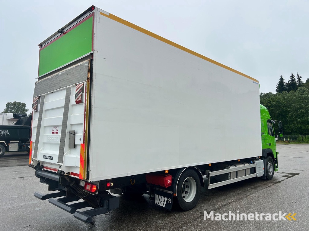 Volvo FM330  4X2 EURO6 + SIDE OPENING