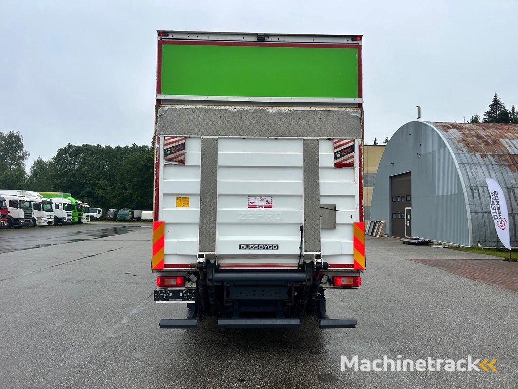 Volvo FM330  4X2 EURO6 + SIDE OPENING
