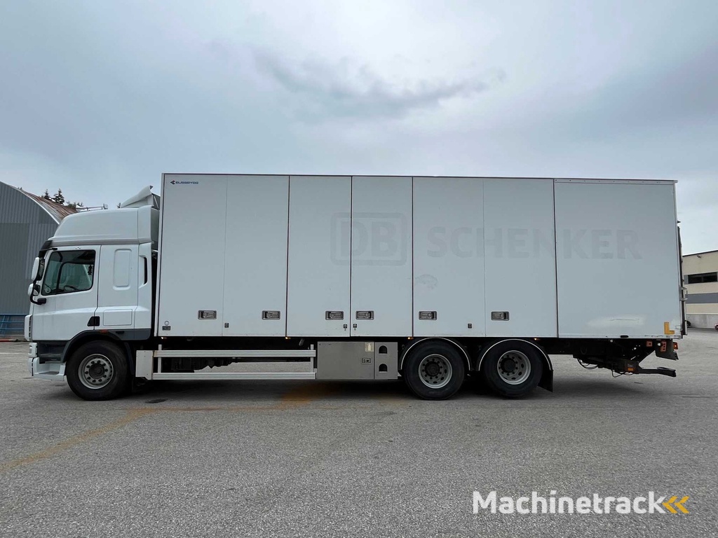 DAF CF75.360  6x2 EURO 5 + BOX HEATING + SIDE OPENING + LIFT ZEPRO