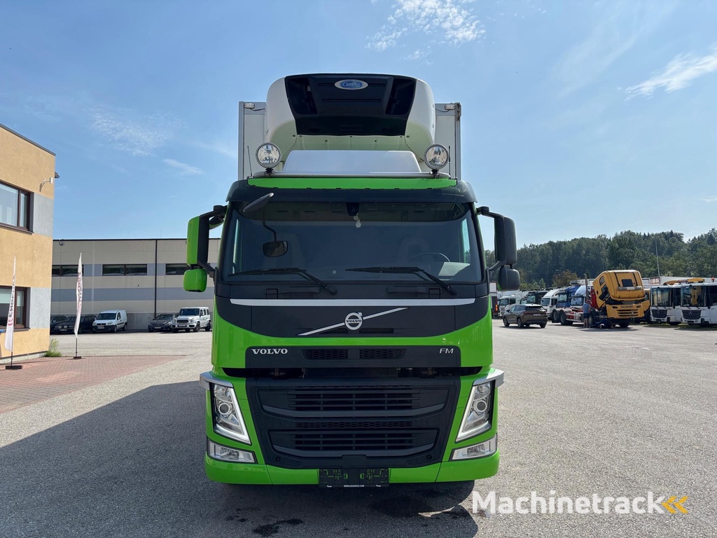 Volvo FM370 + SIDE OPENING + CARRIER SUPRA 1150