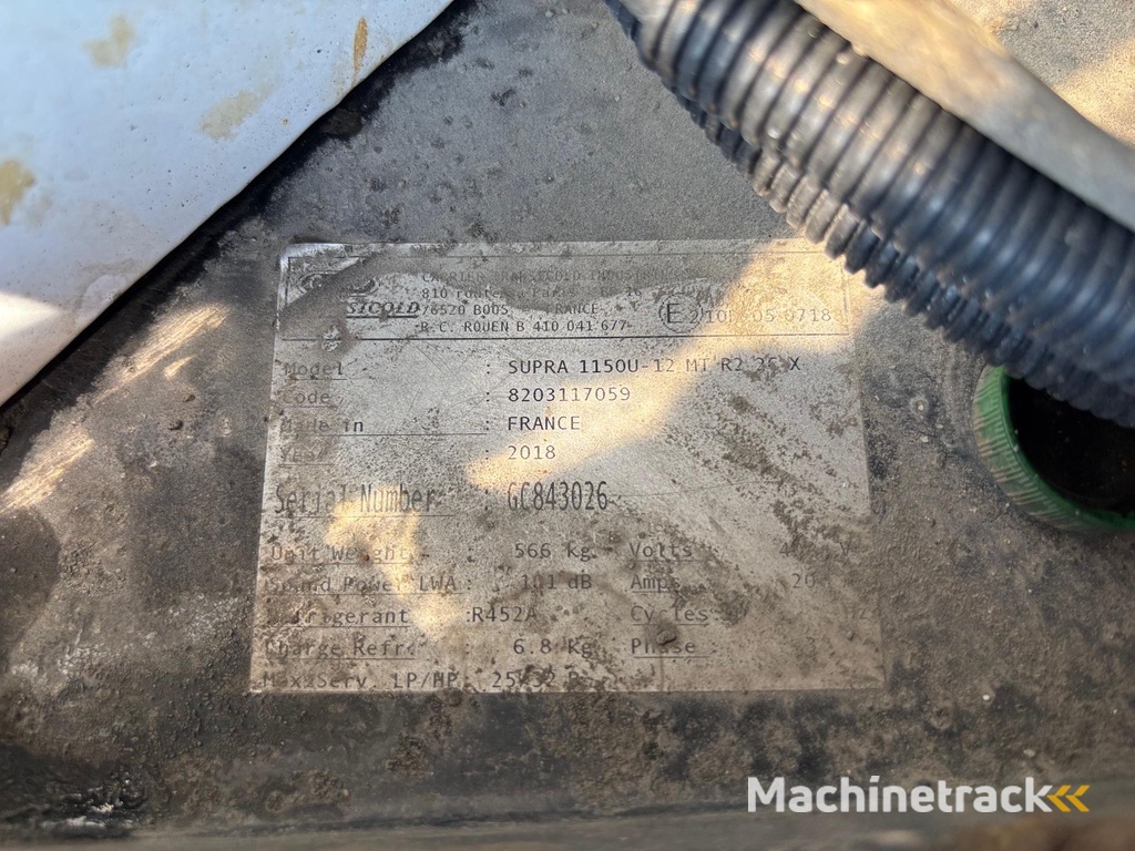 DAF XF530 6x2 + CARRIER SUPRA 1150U