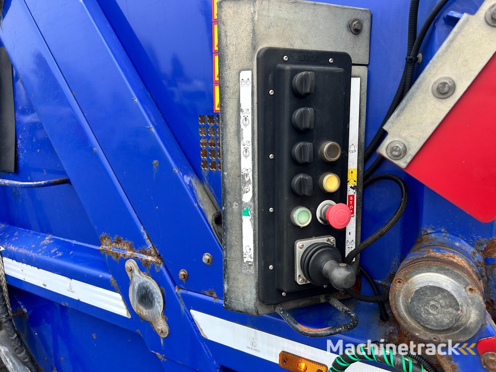 Mercedes-Benz ANTOS  6X2*4 EURO6 + JOAB + VINCH