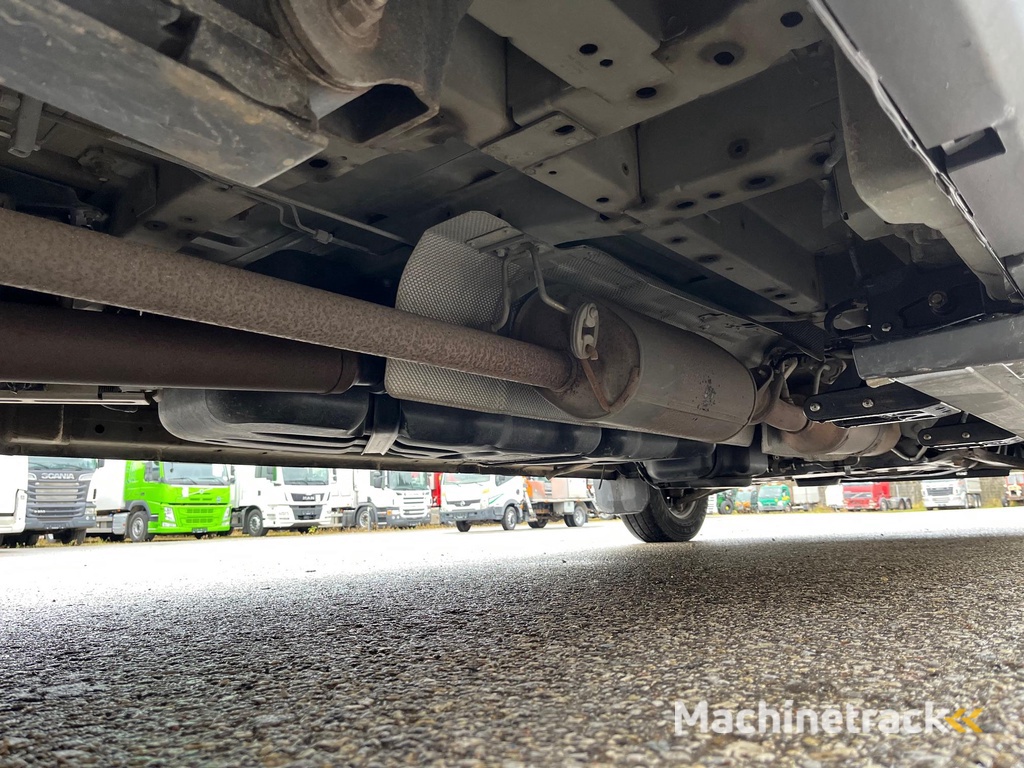 Ford Transit  ONLY 136 000km