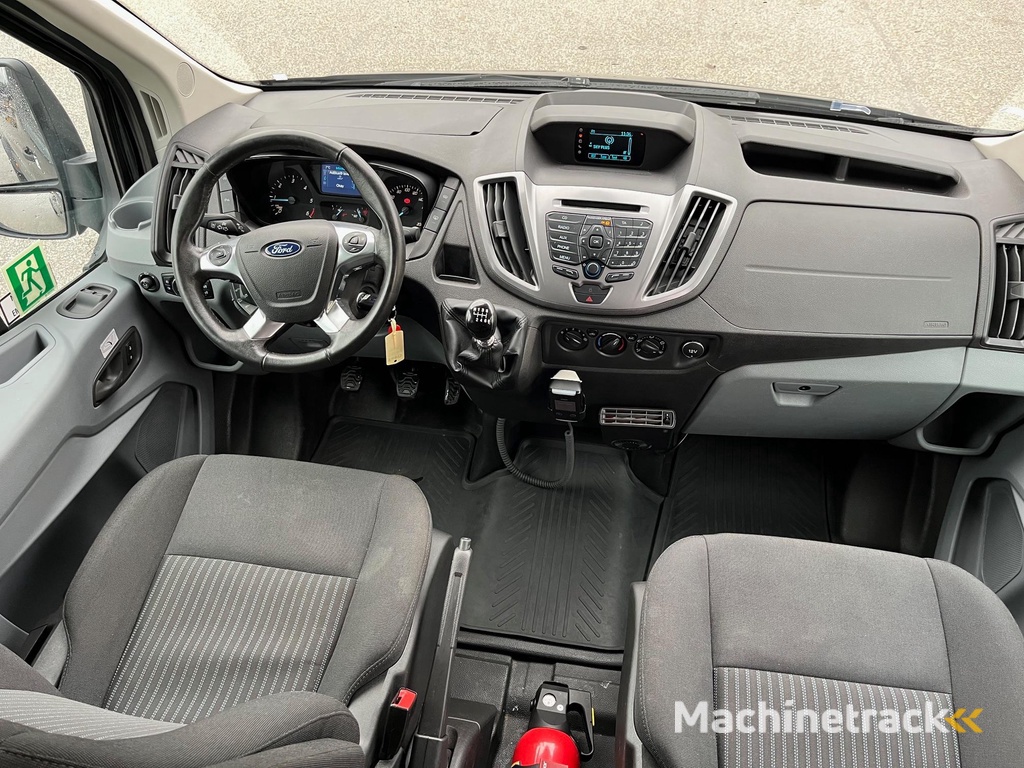 Ford Transit  ONLY 136 000km