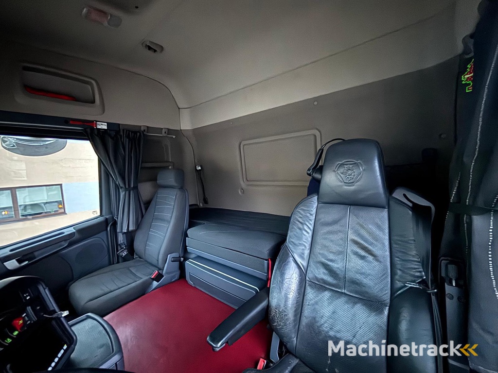 Scania G490 6X2*4 + Retarder + PTO + ADR