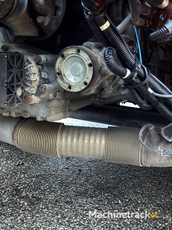 Scania G490 6X2*4 + Retarder + PTO + ADR