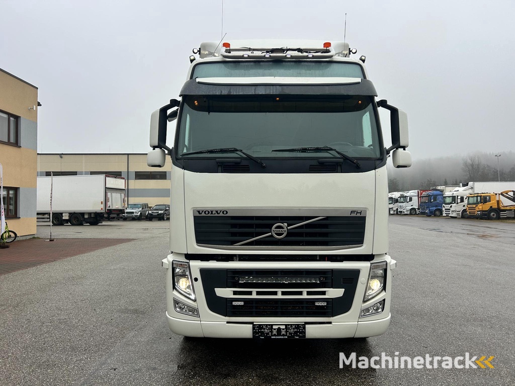Volvo FH540 8X4*4 EURO5 + PTO