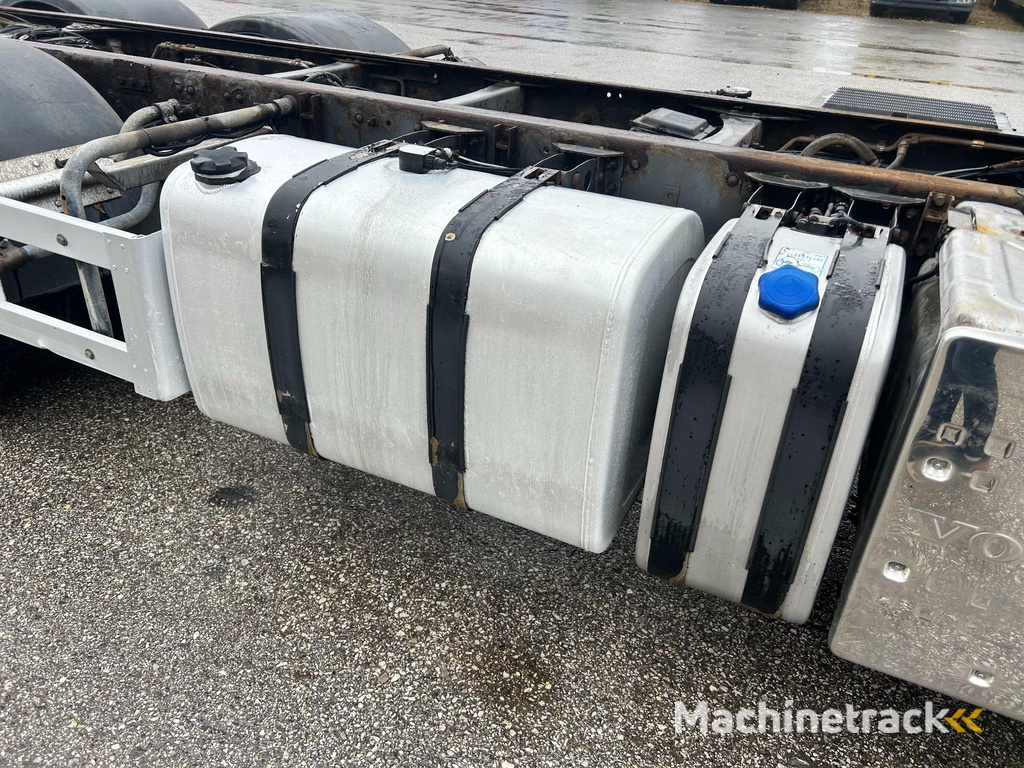 Volvo FH540 8X4*4 EURO5 + PTO