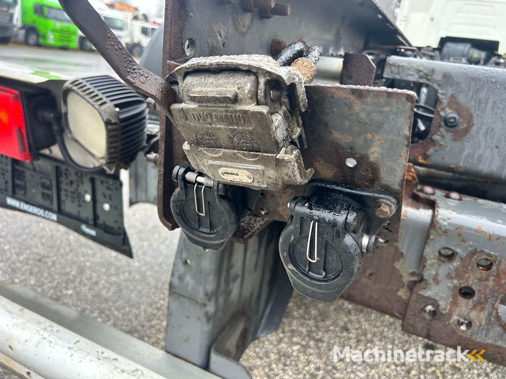 Volvo FH540 8X4*4 EURO5 + PTO