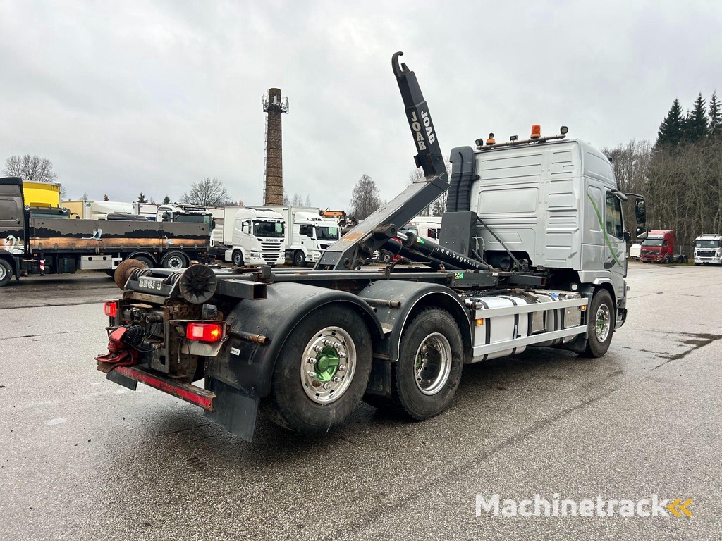Volvo FM500 6X2 EURO5 + HOOKLIFT + SKIP LOADER