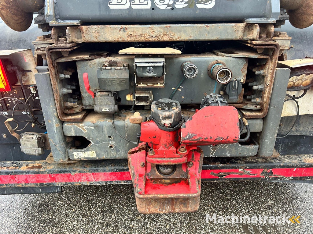 Volvo FM500 6X2 EURO5 + HOOKLIFT + SKIP LOADER