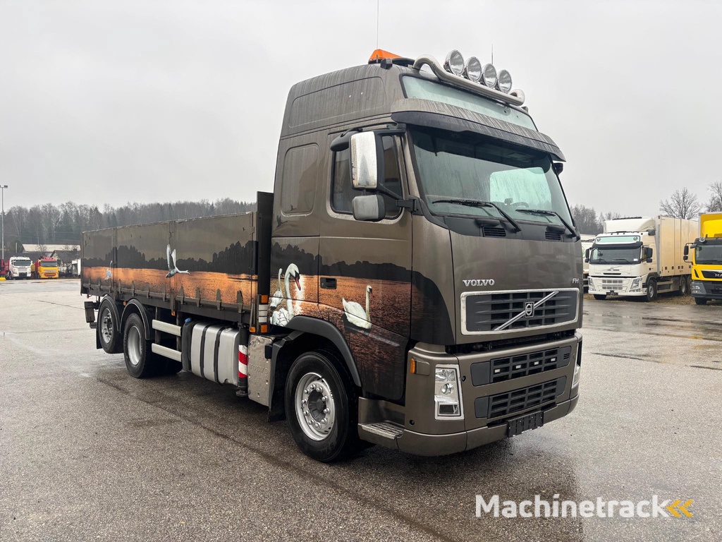Volvo FH 6X2 + Pump + Crane readyness