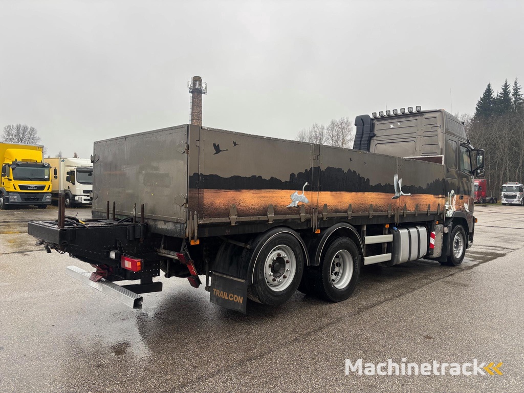 Volvo FH 6X2 + Pump + Crane readyness