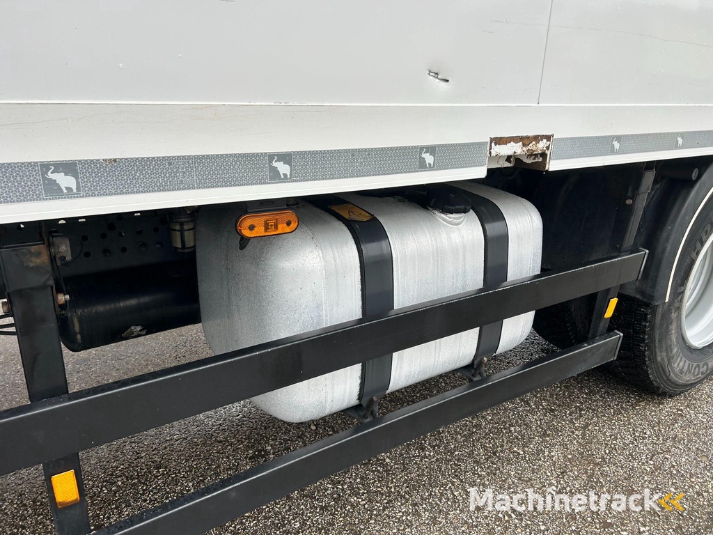 Mercedes-Benz ANTOS 1830 4X2 EURO6 + CARRIER SUPRA 750