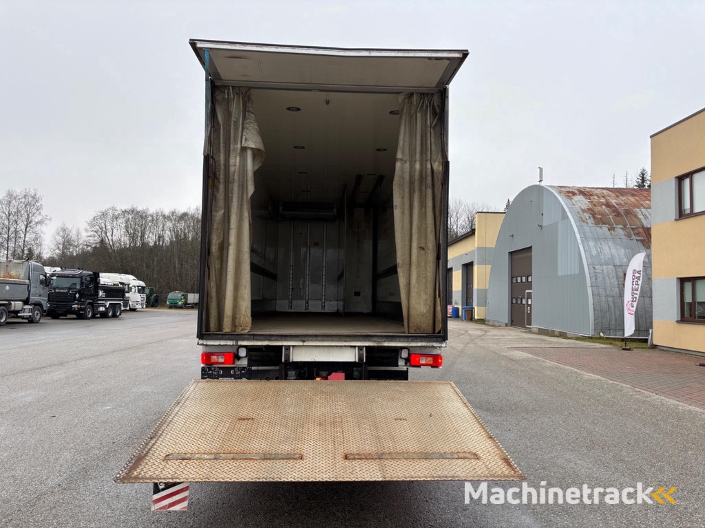 Volvo FM 450 6X2*4 EURO5 + CARRIER SUPRA 1250MT