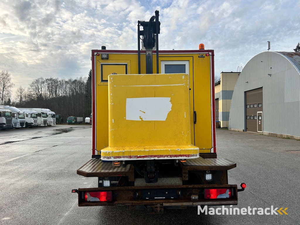 MAN TGL8.180 4X2 EURO5 + VERSALIFT VT-155-FZ