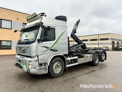 volvo-fm500-6x2-euro5-hooklift-skip-loader