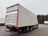 Minituur van Volvo FM 450 6X2*4 EURO5 + CARRIER SUPRA 1250MT