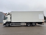 Minituur van Volvo FM 450 6X2*4 EURO5 + CARRIER SUPRA 1250MT