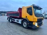 Minituur van Volvo FE320 6X2*4 EURO6 + BOX VIBRATION