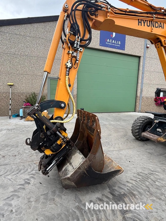 Hyundai R55W-9A