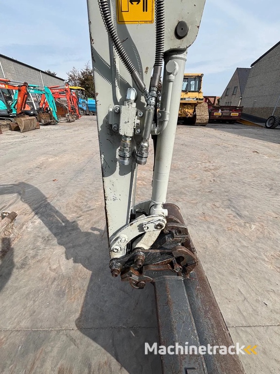 Takeuchi TB 216 Hybride