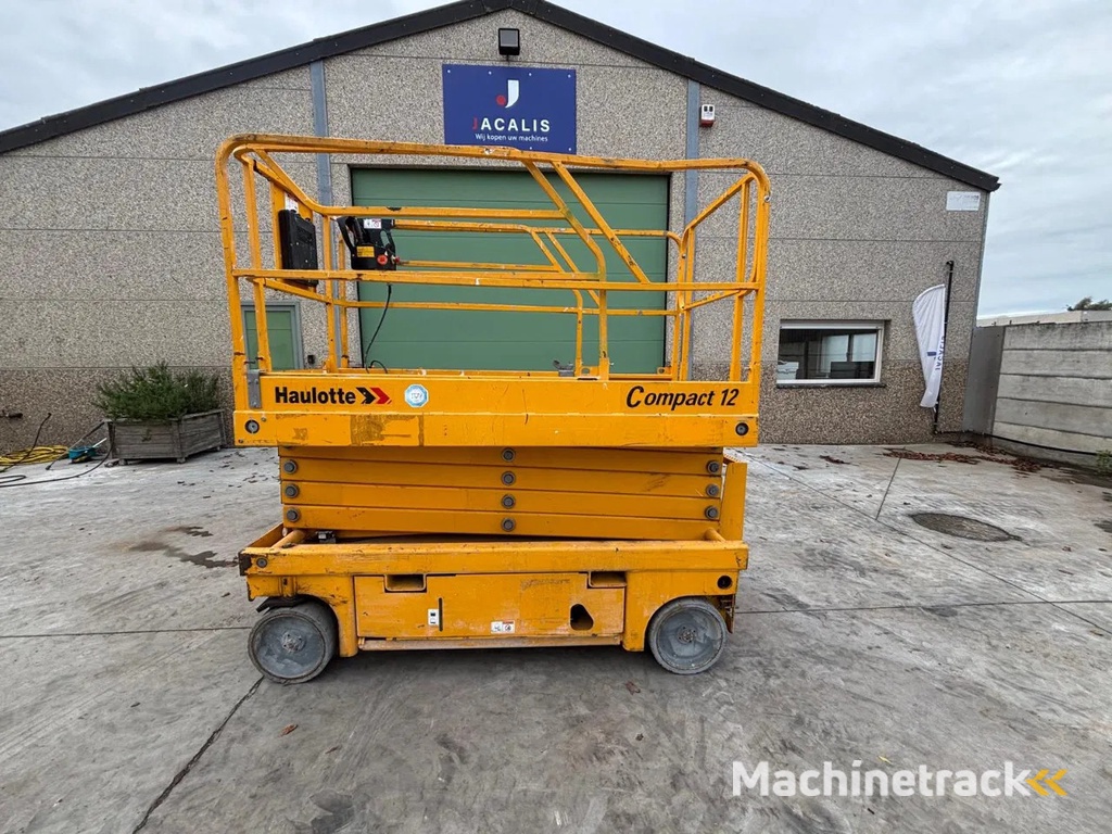 Haulotte Compact 12
