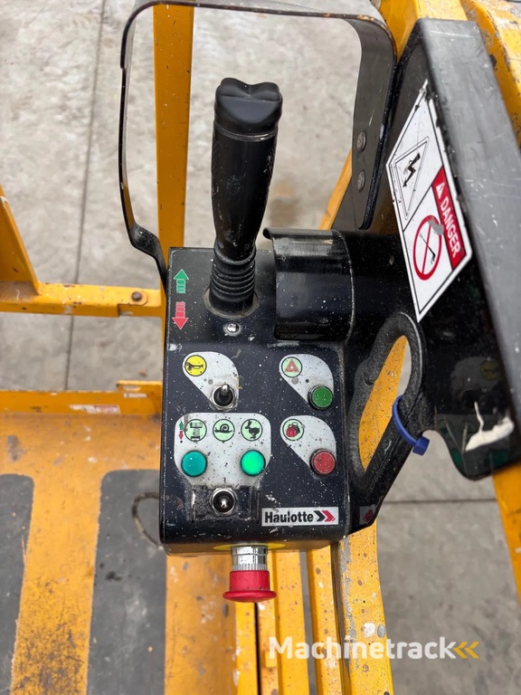 Haulotte Compact 12