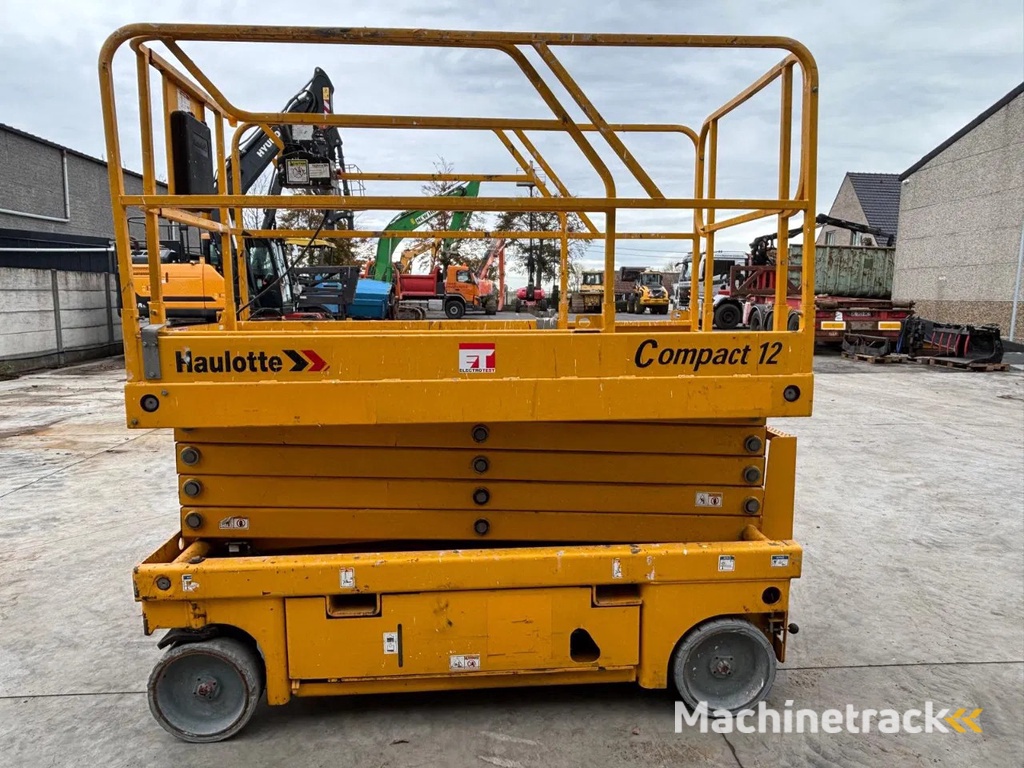 Haulotte Compact 12