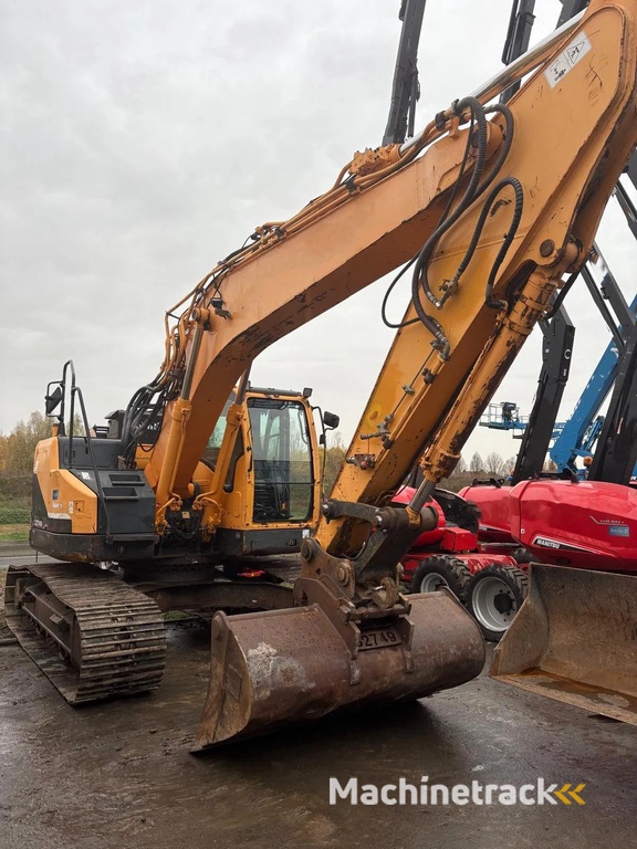 Hyundai Robex 235L CR-9