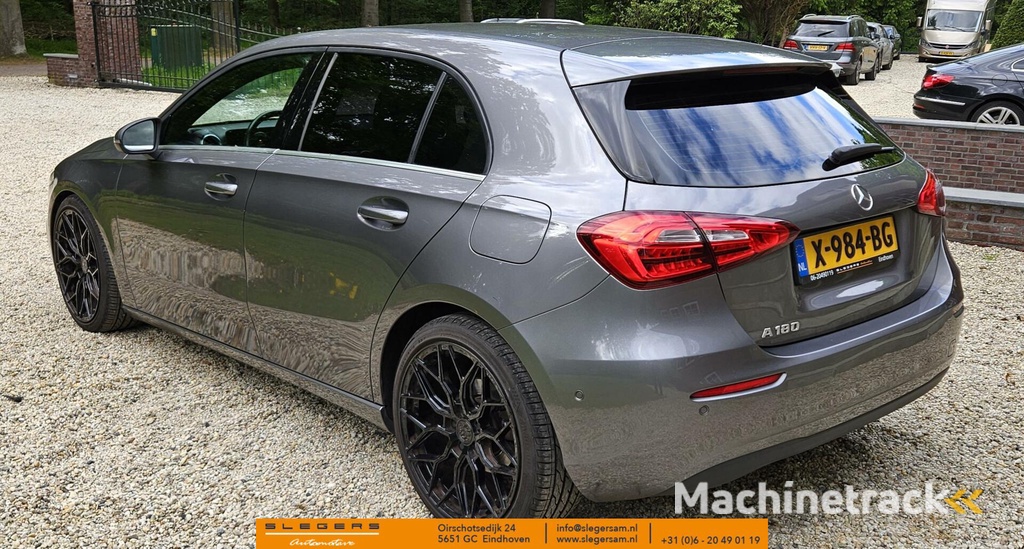 Mercedes A-klasse 180 Business Solution AMG