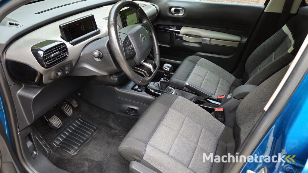 Citroen C4 Cactus 1.2 PureTech Business  Trekhaak Navigatie