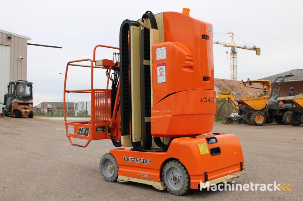 JLG TOUCAN-1100A