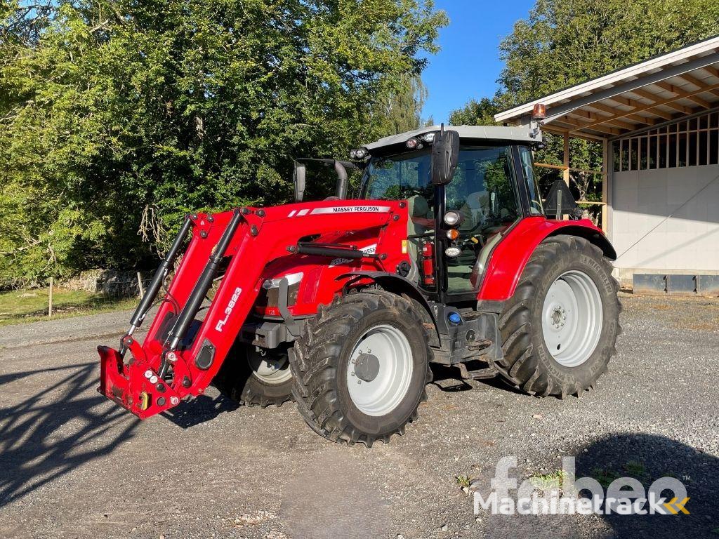Massey Ferguson 5713 S