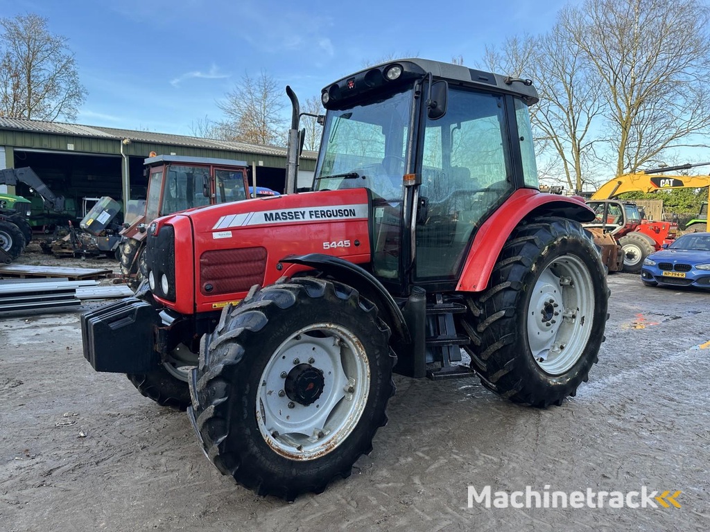 Massey Ferguson 5445