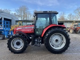 Minituur van Massey Ferguson 5445