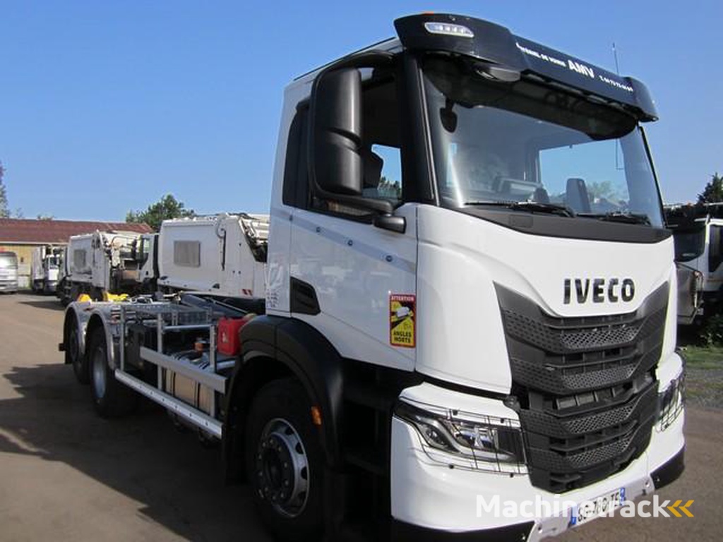 Iveco X-WAY-460