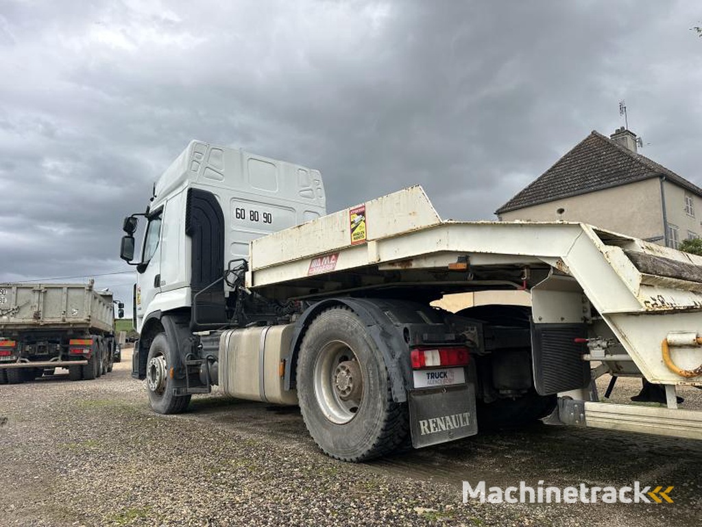 Renault PRENIUM-LANDER-460-DXi