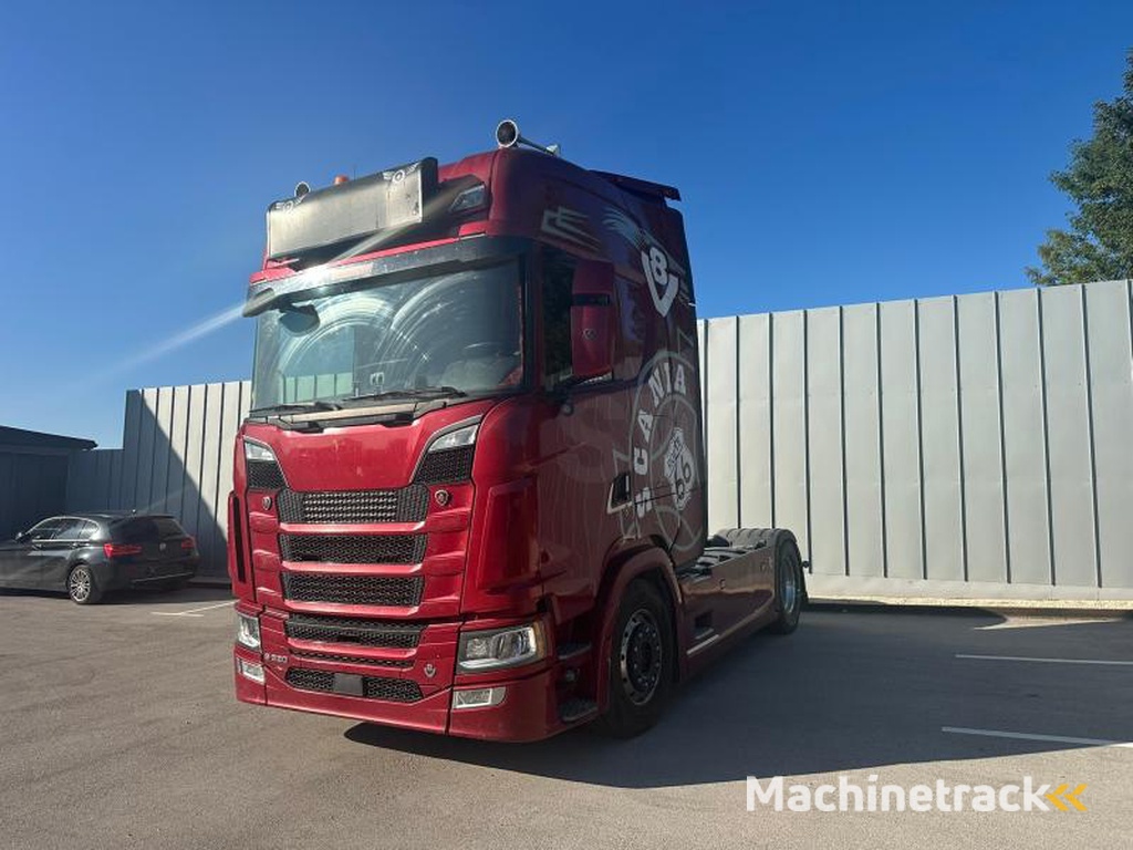 Scania S520-V8-A4X2LB