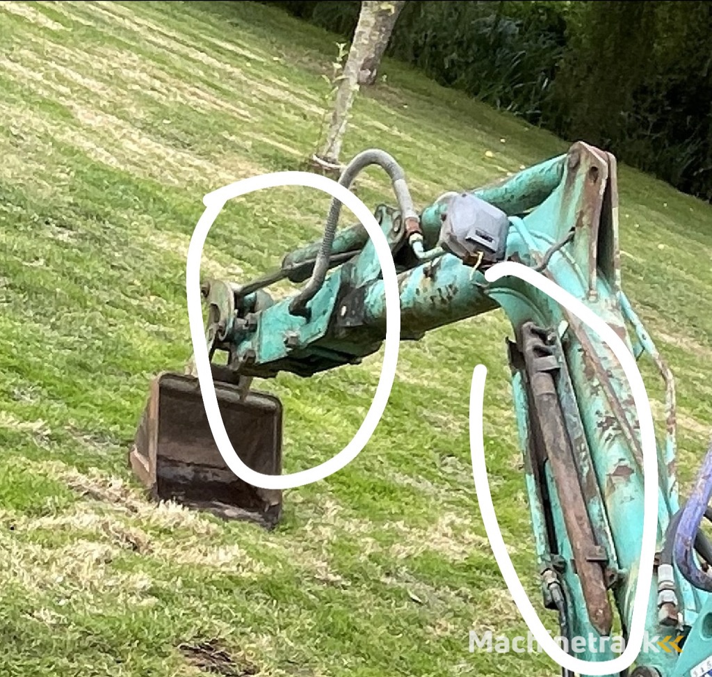 Komatsu pc03 2 mini graver mini graafmachine met sloophamer