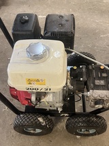 Thumbnail of Hogedrukreiniger op benzine