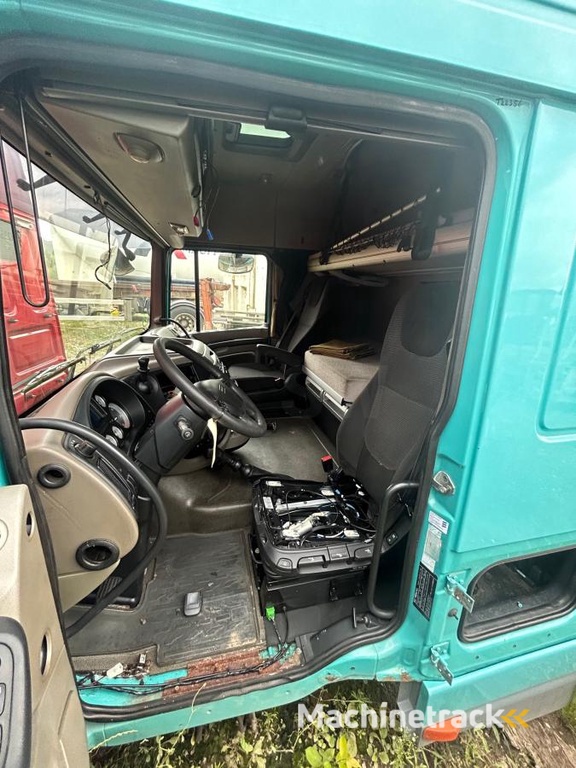 DAF DAF-XF105-460-Verte