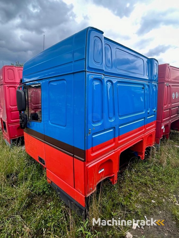 DAF DAF-XF105-410-Bleue