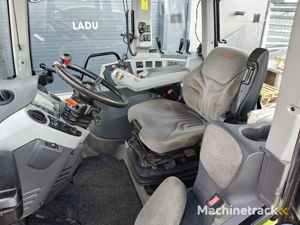 Claas Axion 840 Cmatic